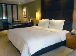 Отель Grand Millennium Beijing