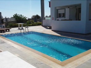 White Pearl Villa Gennadi