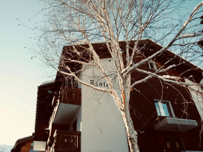 Emelie Zermatt 4****