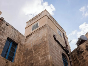 Talbot House by Talbot & Bons