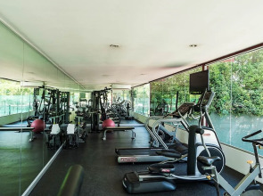 Riande Aeropuerto Hotel & Casino