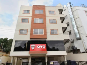Home Apartment The Premium Services by OYO Rooms