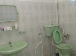 Serendib Garden Resort - Hostel
