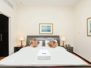 Kennedy Towers - Green Lakes 2