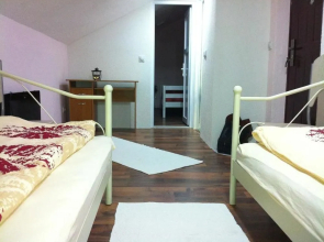 PANSION ZEYNO - Guesthouse 4sisters