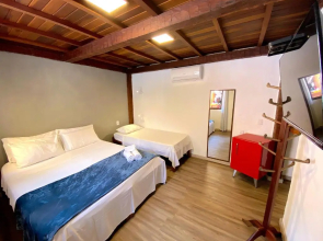Bamboo Búzios Hostel