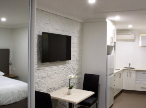 The Duck Inn Apartments