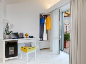 Residence 2 Pini