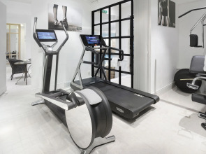 Schlosshotel Berlin By Patrick Hellmann