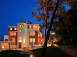 Mansion With 10 Bedrooms in Pula, With Wonderful Sea View, Terrace and Wifi - Near the Beach