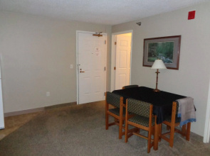 Riverview Suites