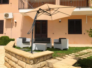 One bedroom appartement at Lido di Noto 400 m away from the beach with enclosed garden and wifi