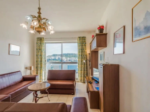 Getawaysmalta - Bayview Apartment in St Paul's Bay