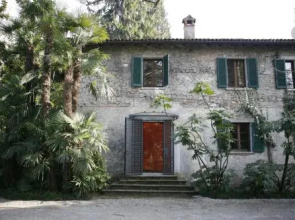 Lord Byron Apartment