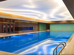 Отель Renaissance Beijing Wangfujing Hotel