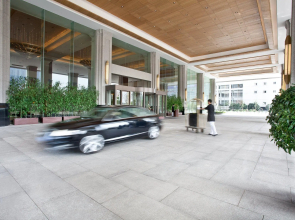 Intercontinental Wuxi by IHG