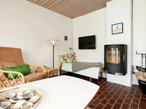 Cozy Holiday Home in Pandrup With Terrace