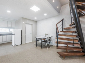 Gapyeong Dubai Dog Pool Villa