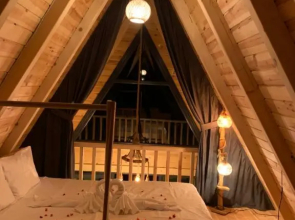 NOMsky suit bungalov