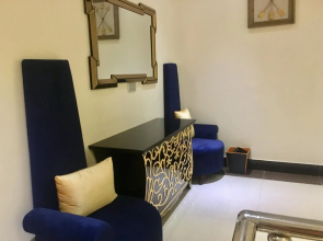 Grandbee Apartment and Residence