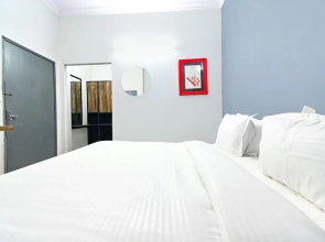 Fabhotel Classic Holiday