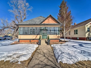 Cozy Laramie Retreat w/ Private Yard Near UW!