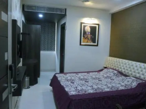 Hotel Gautam Grand