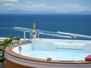 Villa Albatros - Stunning 2 Floors Villa for Large Groups