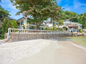 Crystal Bay Beach Resort