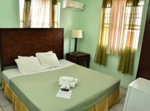 Room in Guest Room - Aanola Villas 6a Tranquil Privy Bedroom