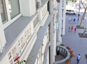 Metro Hotel Apartments