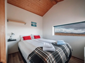 Blue View Cabin 1B with Hot Tub