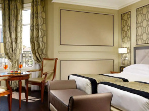 Grand Visconti Palace