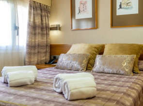 Хостел Windsor Puerta del Sol