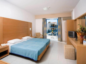 Pefki Islands Resort