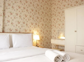 Comfy & Strategic 2BR Gateway Pasteur Apartment near Pasteur Exit Toll
