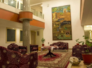 OYO Premium Zone I MP Nagar 2