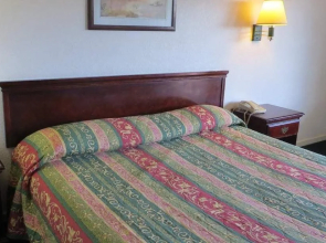 Capri Motel