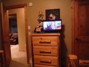 Gray Wolf 1 - 3 Br Condo