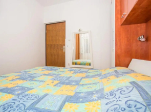 Apartments Antonija 2870