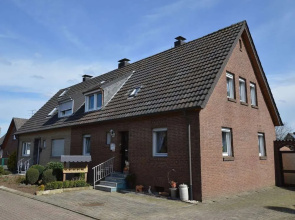 Cozy Apartment in Rees With Wifi