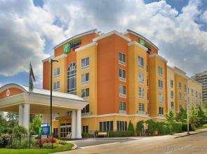 Holiday Inn Express Hotel & Suites Chattanooga Downtown by IHG