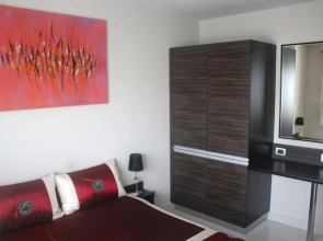 Park Lane Resort by Parklanejomtien