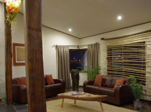 Desert Breeze Lodge