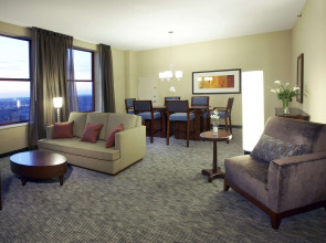 Hyatt Regency Buffalo / Hotel and Conference Center