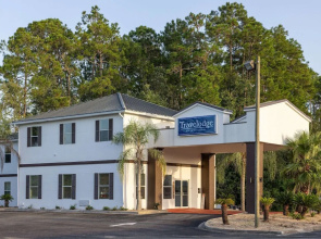 Travelodge by Wyndham Kingsland GA