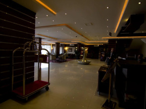 Rest Night Serviced Apartments - AL Nafal