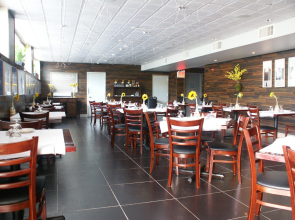 Wyndham Garden Long Island City Manhattan View Hotel