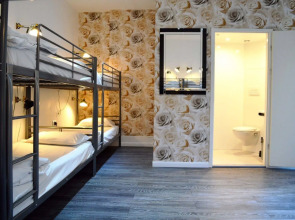 Barkston Rooms Earl's Court (formerly Londonears Hostel)