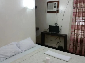 Residencia Katrina Bed and Breakfast